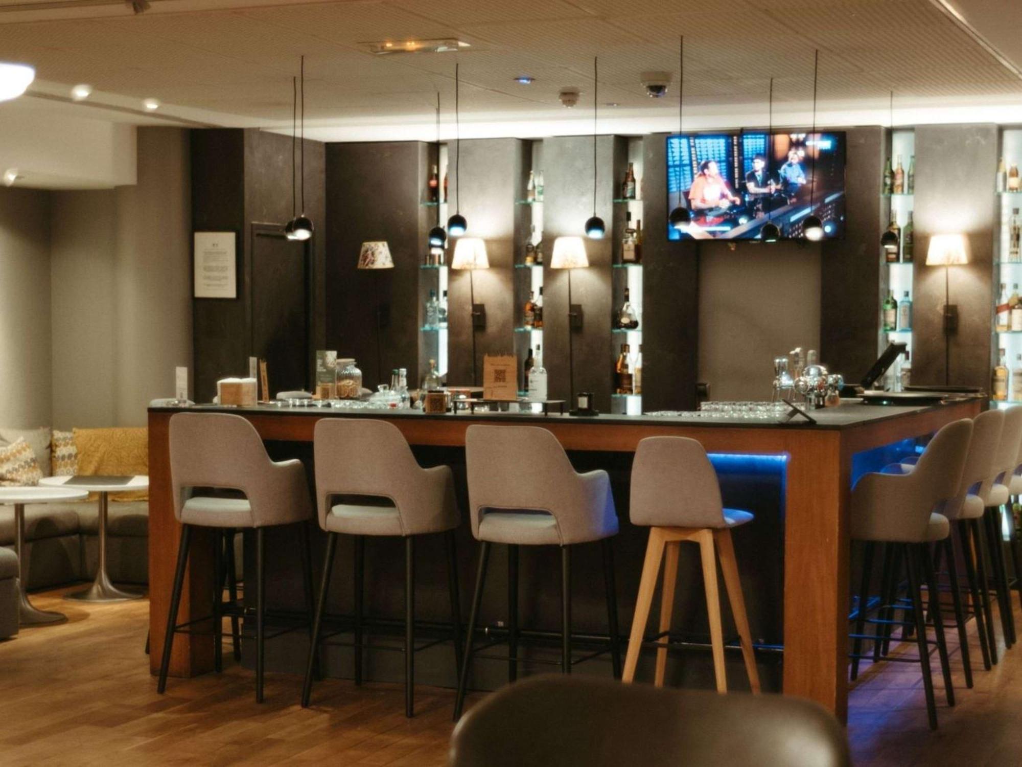 Pullman Toulouse Airport Hotel 4*