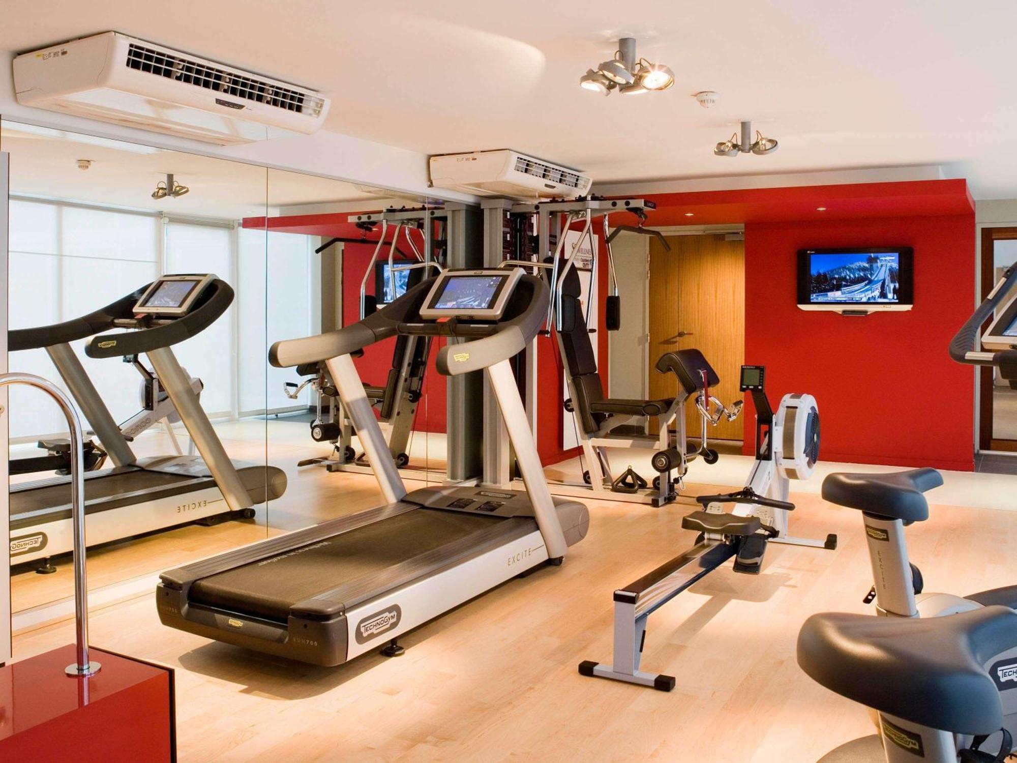 Hotel Pullman Toulouse Airport 4*